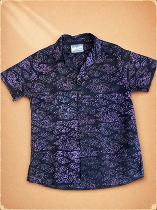 Kuta Shirt in Clouds batik, midnight-purple with lavender, camp collar short sleeve